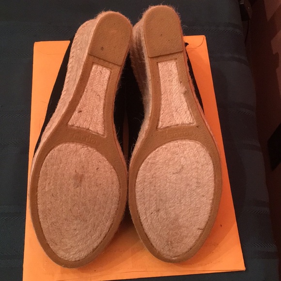 Espadrilles - Picture 2 of 4